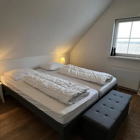 Vakantiehuis Luxurious Close To Forest, & Sea Sint Maartensvlotbrug